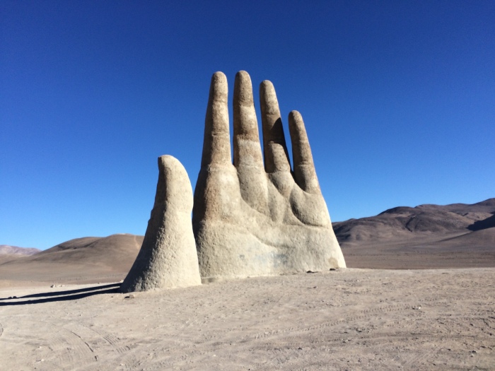 La main du désert